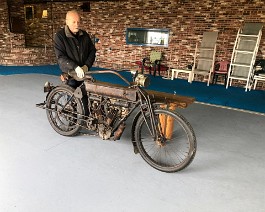 New Showroom 2022 2022-02-05 5849 It was decided that the 1908 Curtiss be given a top display space and it is the first bike brought in.