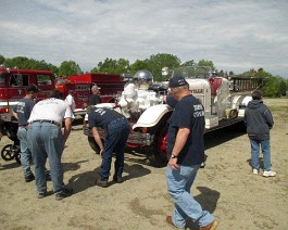 Tri-State Firefighter Meet 2017 IMG_1798 Being inspected as it first arrived.