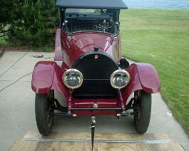 1918 Cadillac Roadster 2025-03-19 show4 All ready for the show.