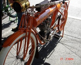 1911 Flying Merkel 50-50 V-Twin DSC01208 This is the bike Dick went to California to buy but was outbid on. He has recently purchased a "basket case" version of the same bike, and plans to make it even...