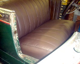 1916 Crane-Simplex Torpedo Runabout DSC00900 The original seat had to be covered with new leather.