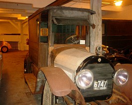 1918 Cadillac Type 57 Laundry Truck 2005-04-13 DSC00676