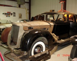 1938 Packard V-12 Landaulet by Rollston DSC03173