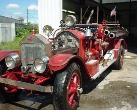 1927 American LaFrance Type 145 Pumper