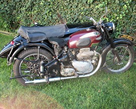 1952 Ariel Square Four / With Dusting Side Car Mark 1 (1000CC)